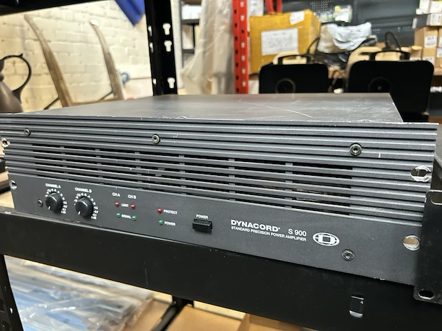 3x versterker dynacord paa 330, dynacord s 900, crown - afbeelding 4 van  6
