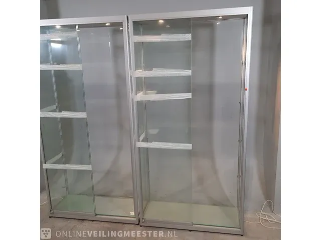 3x vitrinekast - afbeelding 3 van  15