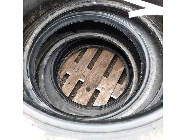 3x vrachtwagenband michelin, xzl - afbeelding 4 van  5