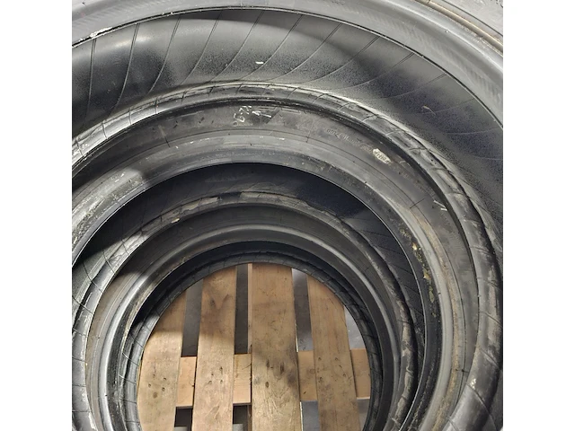3x vrachtwagenband, michelin, xzl - afbeelding 4 van  5
