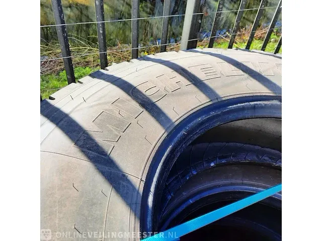 3x vrachtwagenband michelin, xzy-2 - afbeelding 2 van  5