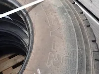 3x vrachtwagenband michelin, xzy-2 - afbeelding 3 van  4