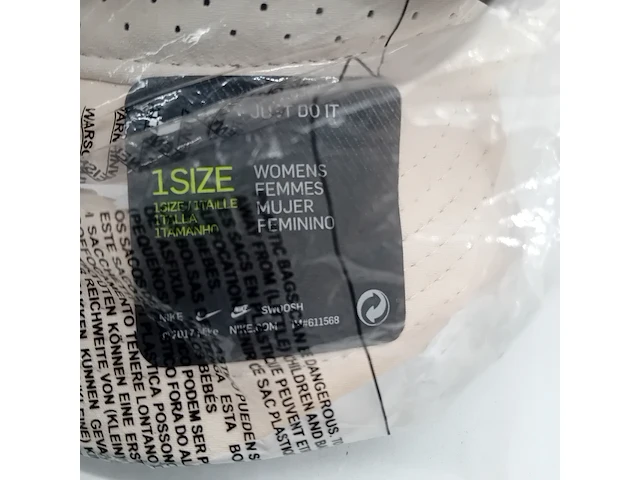 3x zonneklep, nike, aerobill women - afbeelding 3 van  4