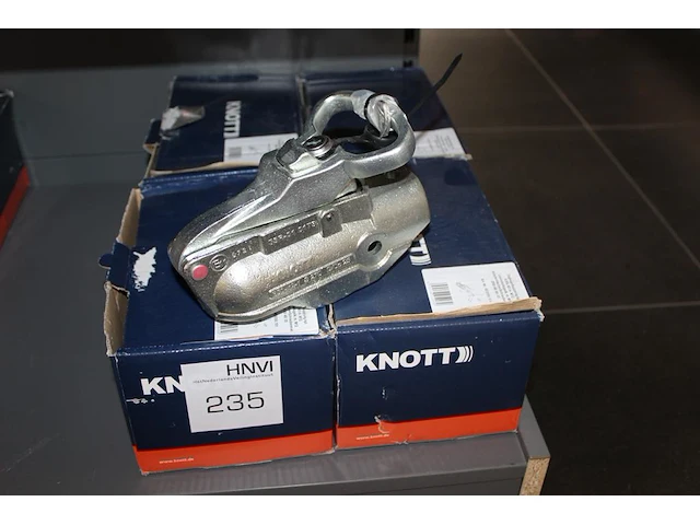 4 aanhangerkoppelingen knott k30u-n3 - afbeelding 1 van  2