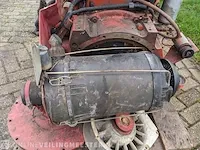 4-cilinder deutz f4l 912 motor - afbeelding 13 van  16