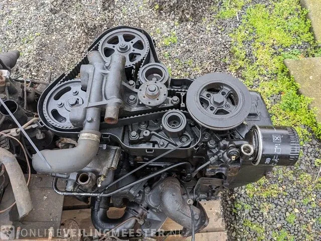 4-cilinder perkins 504-2t motor - afbeelding 2 van  14