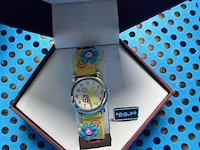 4 horloges en een koekepan - afbeelding 2 van  11