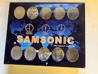 4 horloges in een doos - afbeelding 5 van  5