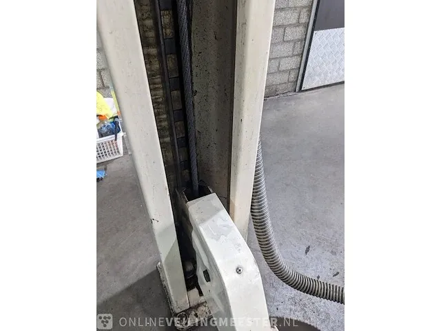 4 koloms hefbrug koni, ks 4045-lv, bouwjaar 06-2001 - afbeelding 6 van  15