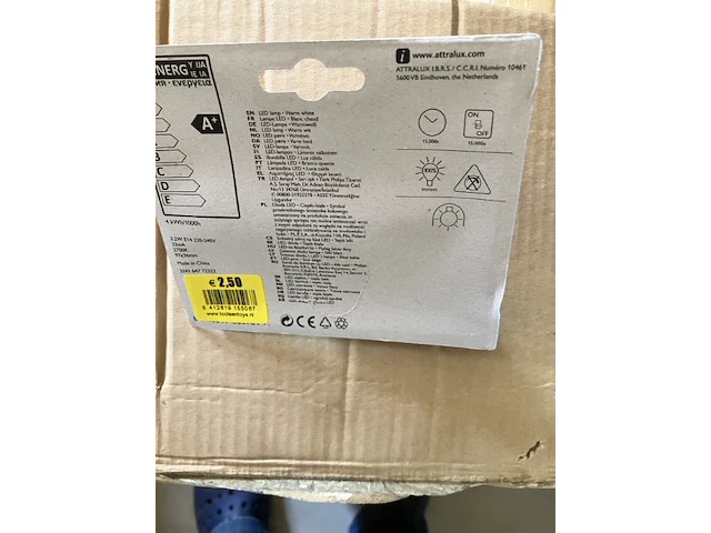 4 ledlamp kaars op blister retour uit verkoop - afbeelding 3 van  5