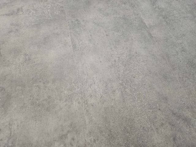 4 m2 laminaat plank - 1290 x 240 x 8 mm - afbeelding 1 van  3