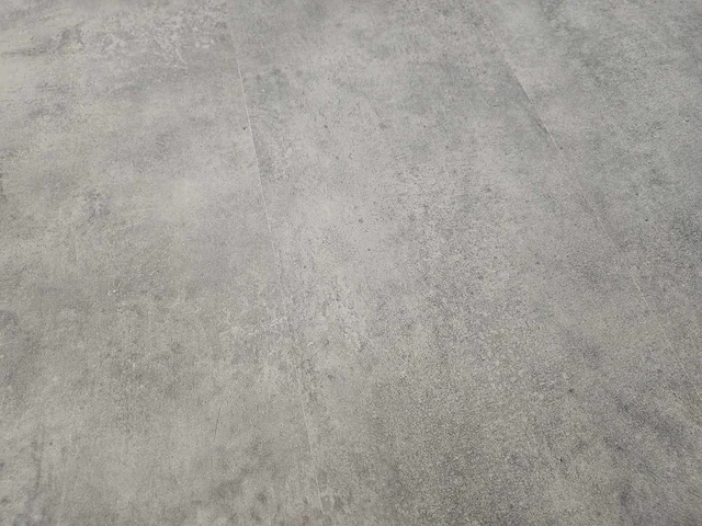 4 m2 laminaat plank - 1290 x 240 x 8 mm - afbeelding 1 van  3