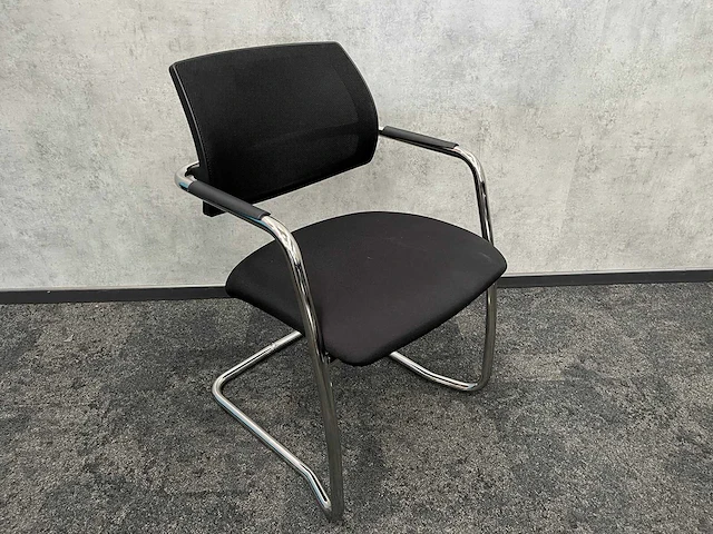 4 persoons design conferentie set ø140 - afbeelding 11 van  17