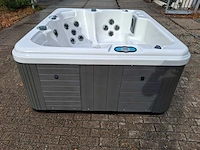 4 persoons jacuzzi en buitenspa - afbeelding 21 van  27
