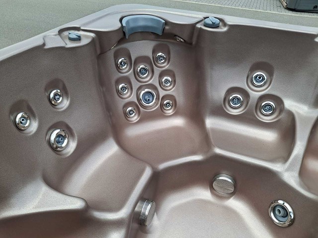 4 season spa 5 persoons amerikaans jacuzzi en buitenspa - afbeelding 7 van  29