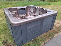 4 season spa 5 persoons amerikaans jacuzzi en buitenspa - afbeelding 25 van  29