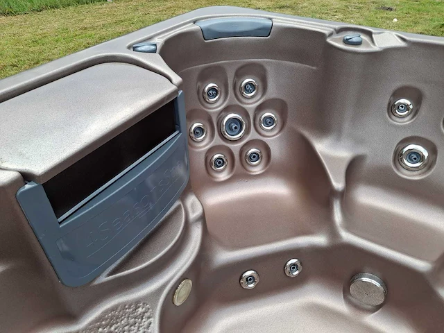 4 season spa 5 persoons amerikaans jacuzzi en buitenspa - afbeelding 6 van  29