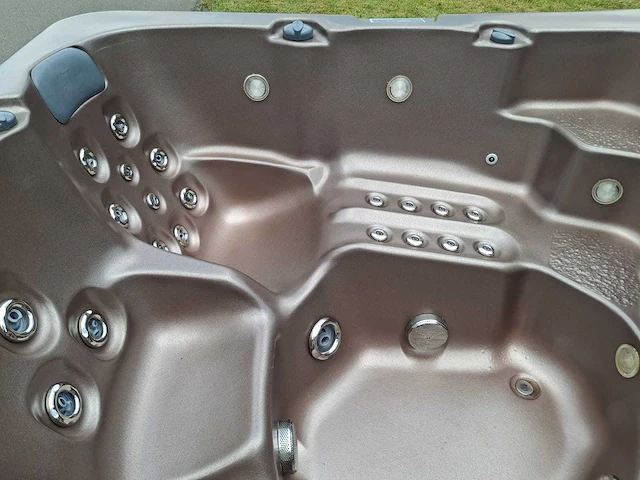 4 season spa 5 persoons amerikaans jacuzzi en buitenspa - afbeelding 12 van  29