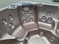 4 season spa 5 persoons amerikaans jacuzzi en buitenspa - afbeelding 7 van  29