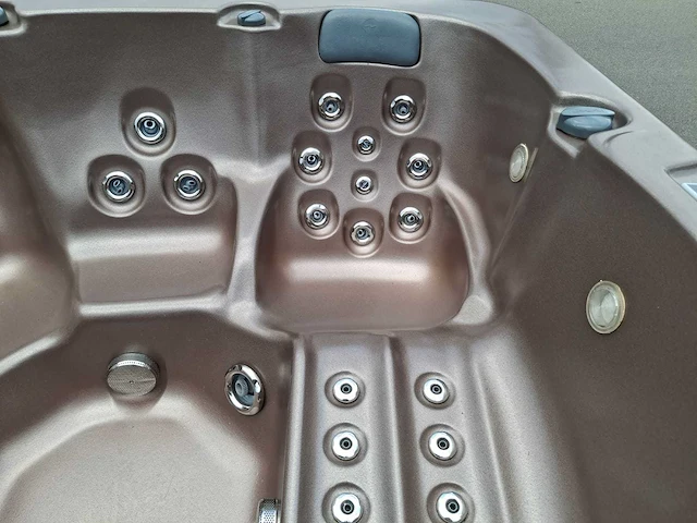 4 season spa 5 persoons amerikaans jacuzzi en buitenspa - afbeelding 10 van  29