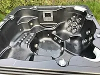 4 seasonspa easy top low end jacuzzi en buitenspa - afbeelding 11 van  15