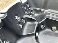 4 seasonspa easy top low end jacuzzi en buitenspa - afbeelding 13 van  15