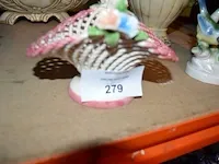 4 vazen, kom met deksel, 5 sierstukken - afbeelding 12 van  14