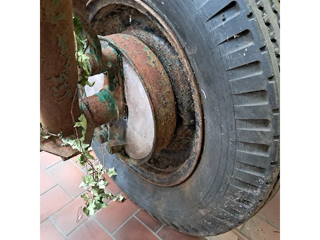 4-wielige wagen met schamelinrichting - afbeelding 7 van  22