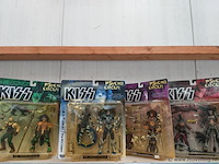 4 x kiss actiefiguren ( verzamelitems ) - afbeelding 1 van  5