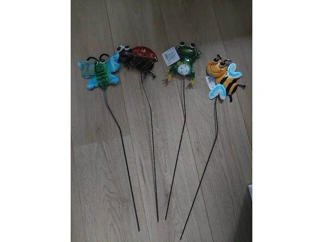 4 x tuinstekers nieuw. - afbeelding 1 van  5