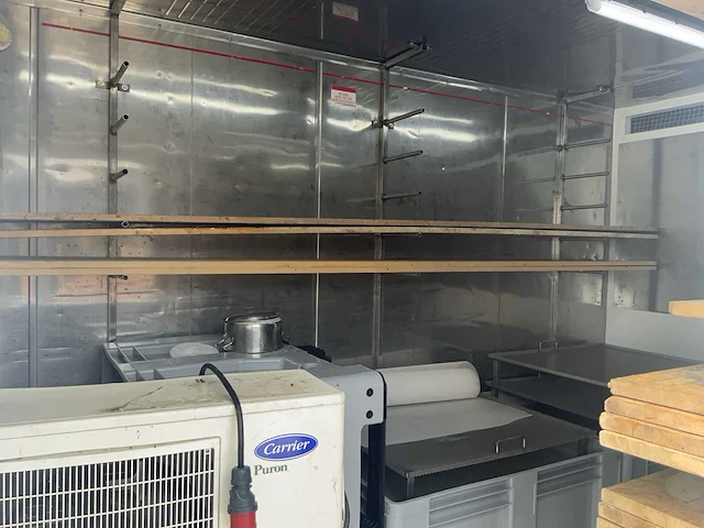 40 ft compleet ingerichte transportabele kaasmakerij - afbeelding 18 van  39