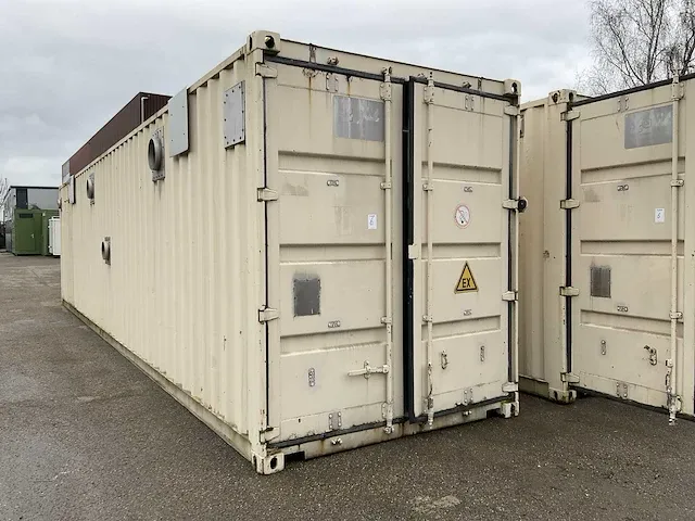 40 ft. zeecontainer met verwarmingsinstallatie - afbeelding 1 van  32