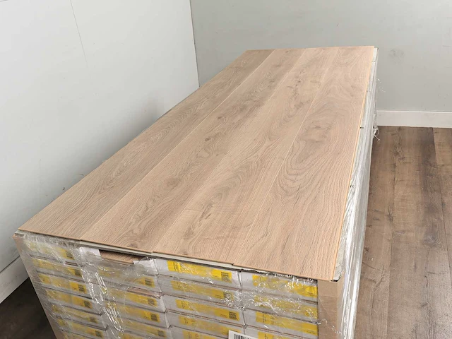 40 m2 xl laminaat plank - 2003 x 195 x 8 mm - afbeelding 3 van  4
