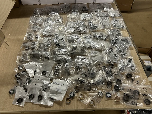 400x (online) voorraad juwelier - stainless steel sieraden van hoge kwaliteit - afbeelding 1 van  5