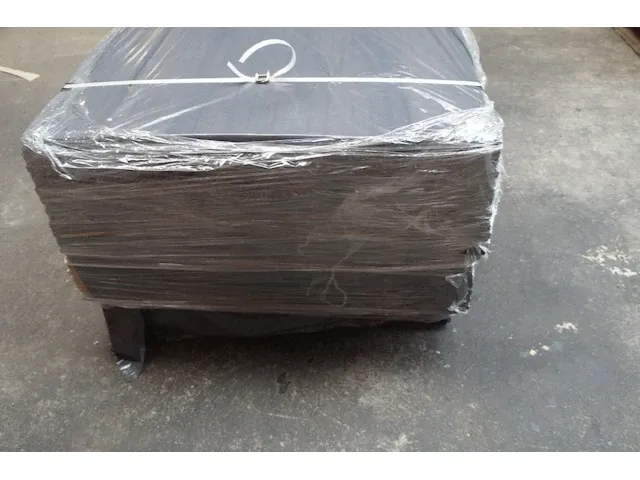 40,95 m² massief eiken parket - afbeelding 2 van  4
