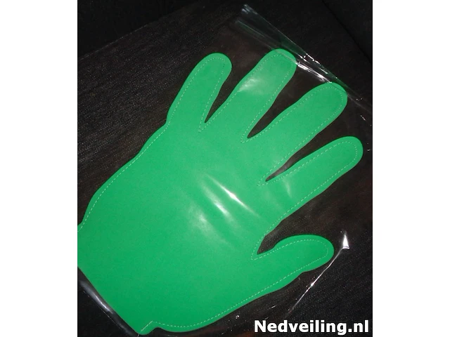 40x foamhanden 40x30cm groen - afbeelding 2 van  3