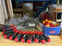 40x handgereedschap w.o. wiha, knipex - afbeelding 1 van  5