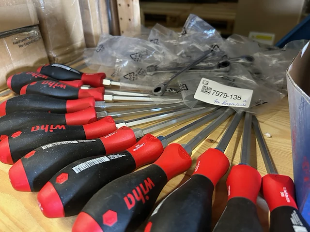 40x handgereedschap w.o. wiha, knipex - afbeelding 2 van  5