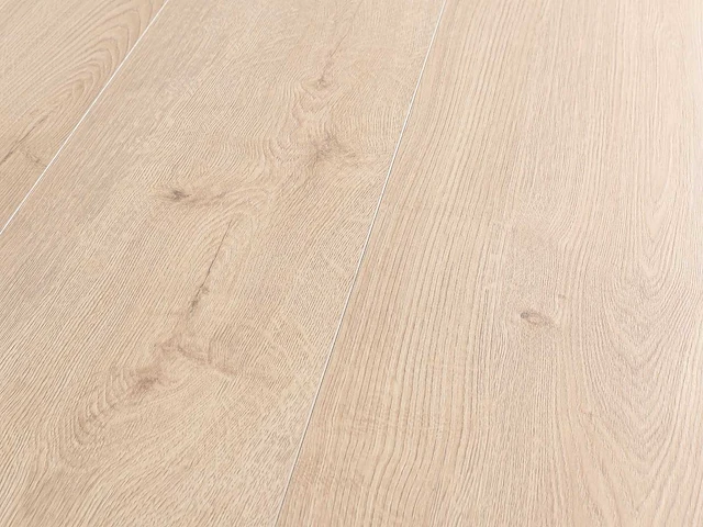 41 m2 laminaat xl plank - 2000 x 242 x 10 mm - afbeelding 1 van  4