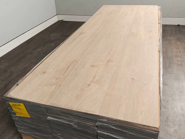 41 m2 laminaat xl plank - 2000 x 242 x 10 mm - afbeelding 3 van  4