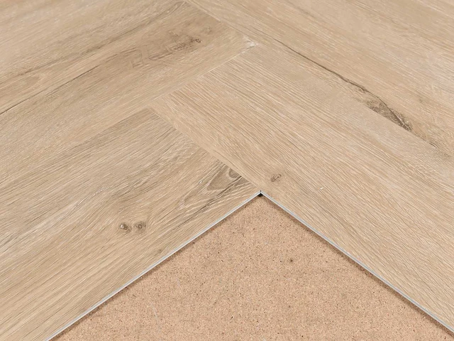 41 m2 pvc spc click visgraat - 600 x 150 x 5 mm - afbeelding 2 van  4