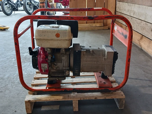 4.2 kva europower aggregaat - afbeelding 4 van  9