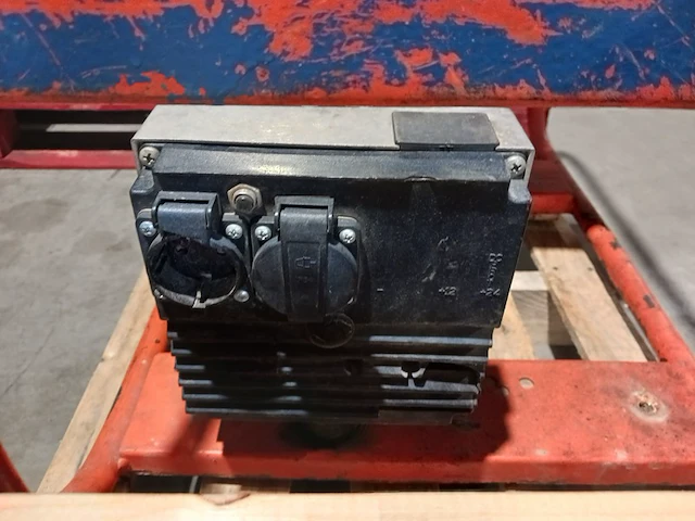 4.2 kva europower aggregaat - afbeelding 9 van  9