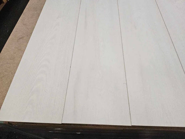 42 m2 laminaat plank - 1288 x 195 x 8 mm - afbeelding 2 van  3