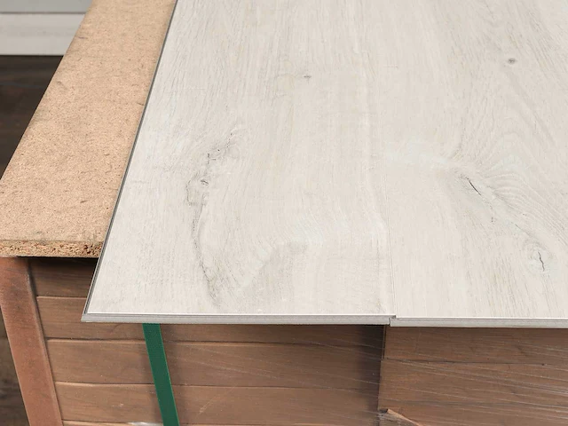 42 m2 pvc click plank - 1510 x 210 x 4,5 mm - afbeelding 2 van  4