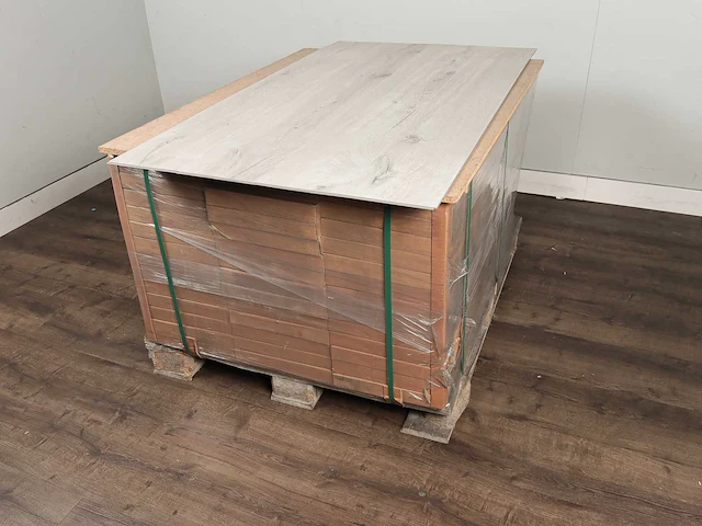42 m2 pvc click plank - 1510 x 210 x 4,5 mm - afbeelding 4 van  4