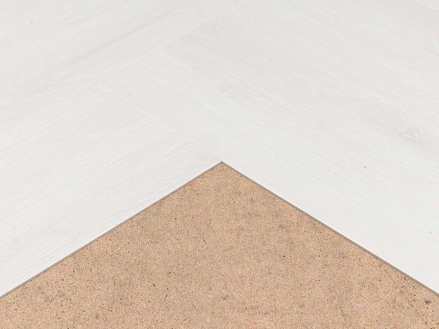 42 m2 pvc dryback visgraat - 610 x 150 x 2,5 mm - afbeelding 2 van  4