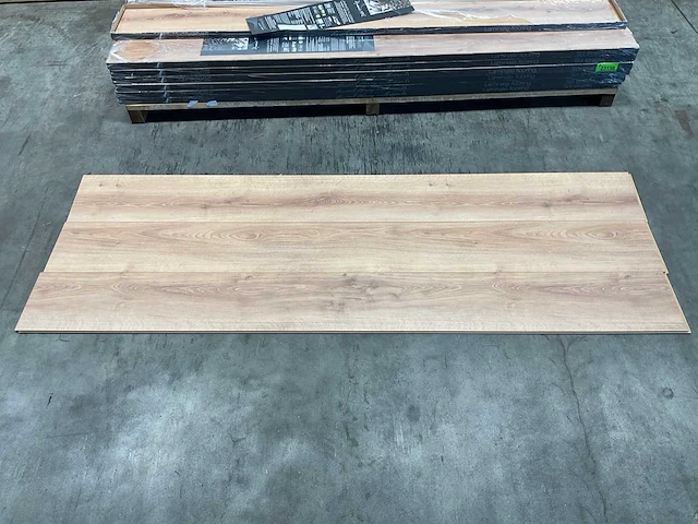 42,2m² extravagant kliklaminaat oak candy brown - afbeelding 3 van  10