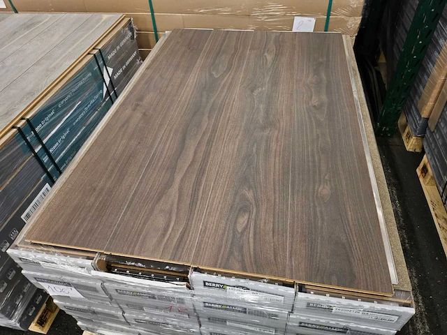 43 m2 laminaat plank - 1207 x 198 x 11 mm - afbeelding 3 van  3