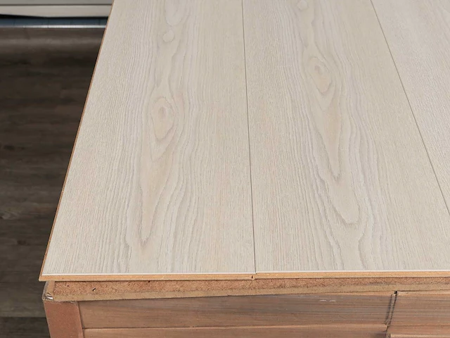 44 m2 laminaat plank - 1200 x 191 x 8 mm - afbeelding 2 van  4